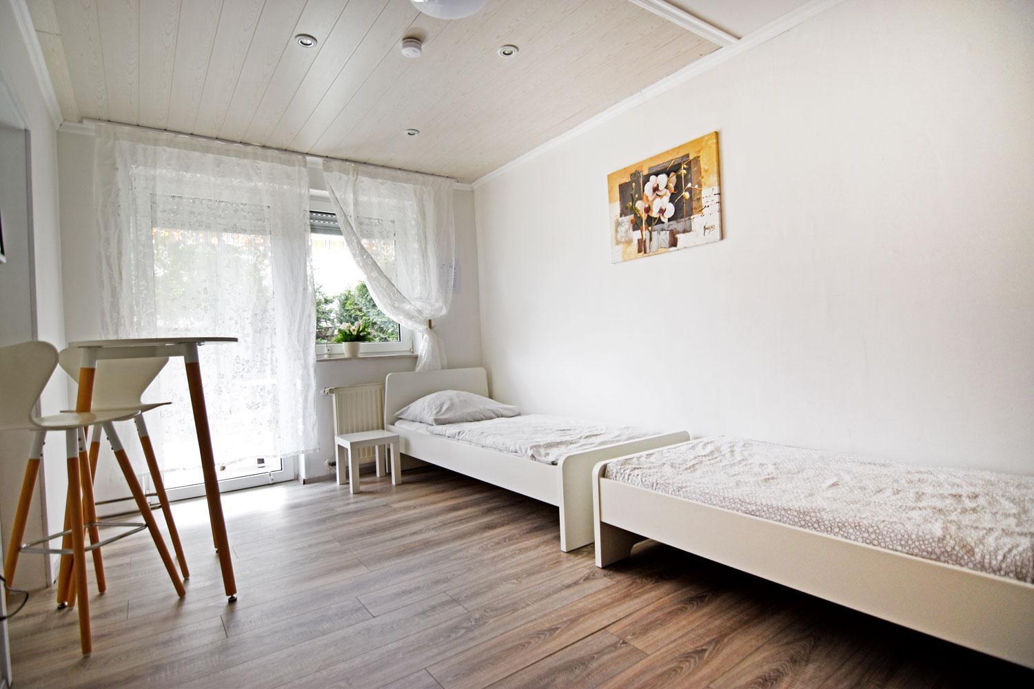 Cozy Worker Apartments Niederkassel Exterior foto